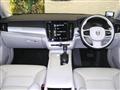 2017 Volvo S90