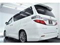 2013 Toyota Vellfire