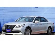 2013 Toyota Crown