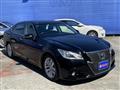 2013 Toyota Crown Hybrid