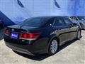 2013 Toyota Crown Hybrid