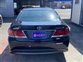 2013 Toyota Crown Hybrid