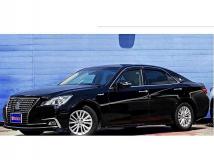 2015 Toyota Crown