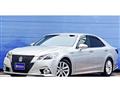 2013 Toyota Crown Hybrid