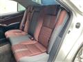 2013 Toyota Crown Hybrid