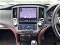 2013 Toyota Crown Hybrid