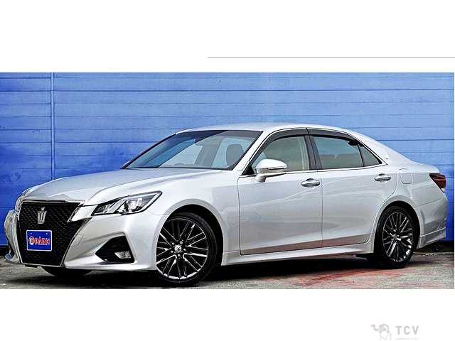 2015 Toyota Crown