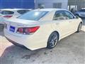 2016 Toyota Crown