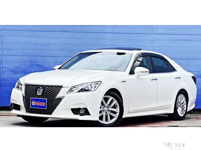 2015 Toyota Crown Hybrid