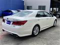 2015 Toyota Crown Hybrid