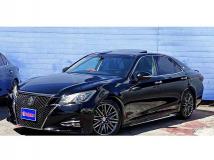 2015 Toyota Crown