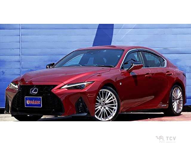2020 Lexus IS