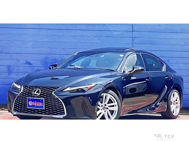 2020 Lexus IS