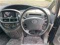 2005 Toyota Estima