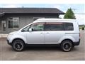 2011 Mitsubishi Delica D5