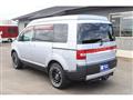 2011 Mitsubishi Delica D5