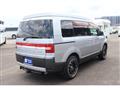 2011 Mitsubishi Delica D5