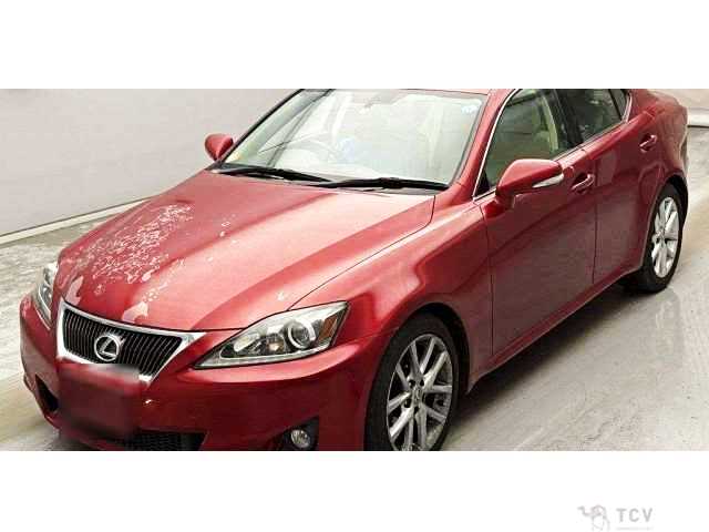 2013 Lexus IS