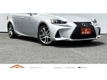 2019 Lexus IS