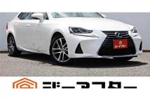 2019 Lexus IS