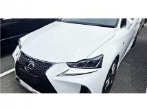 2019 Lexus IS