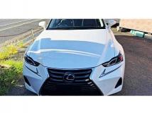 2017 Lexus IS