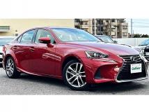 2017 Lexus IS