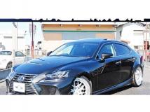 2017 Lexus IS