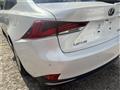 2017 Lexus IS
