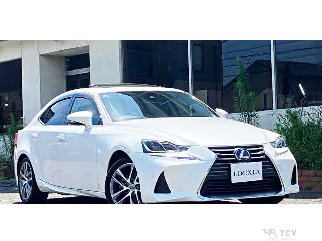2017 Lexus IS