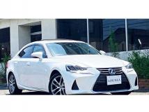 2017 Lexus IS