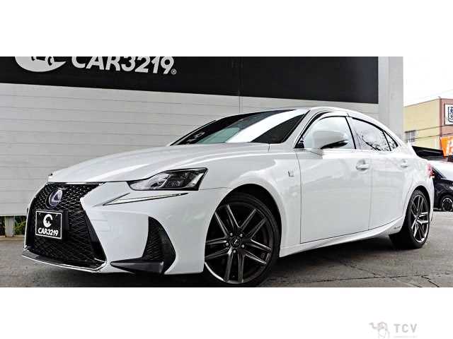 2017 Lexus IS
