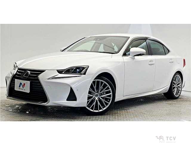 2017 Lexus IS