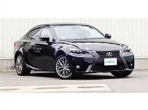 2017 Lexus IS