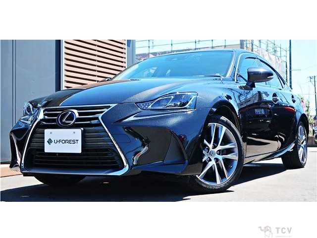 2017 Lexus IS