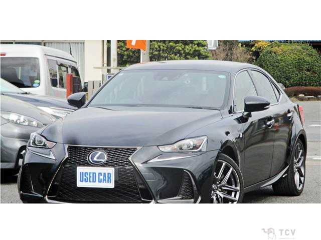 2017 Lexus IS