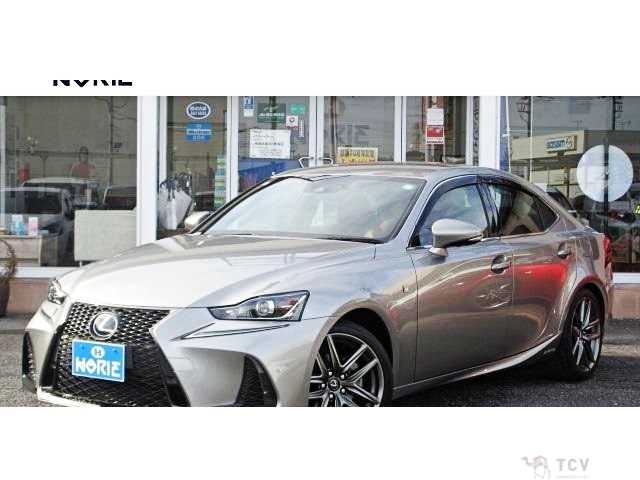 2017 Lexus IS