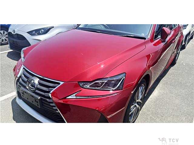 2017 Lexus IS