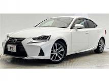 2017 Lexus IS