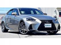 2017 Lexus IS