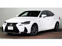 2017 Lexus IS