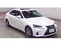 2017 Lexus IS
