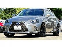 2017 Lexus IS