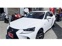 2017 Lexus IS