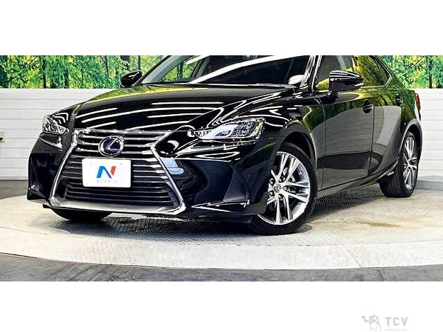 2020 Lexus IS