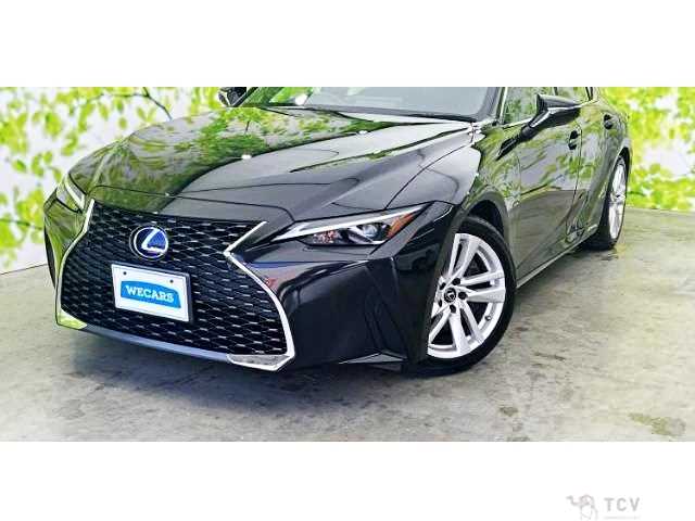2020 Lexus IS