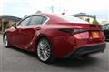 2021 Lexus IS