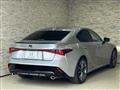 2021 Lexus IS