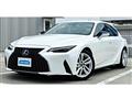 2021 Lexus IS