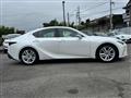 2021 Lexus IS